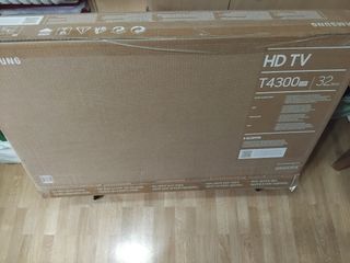 TV SAMSUNG 32" UE 32T4305KXX.