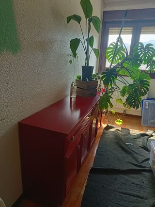 Mueble granate-Madera tiradores vintageURGE VENTA