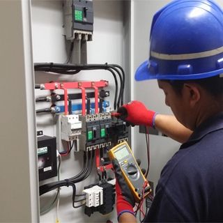 Servicio Técnico Profesional en Electricidad