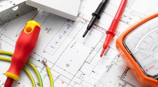 Servicio Técnico Profesional en Electricidad