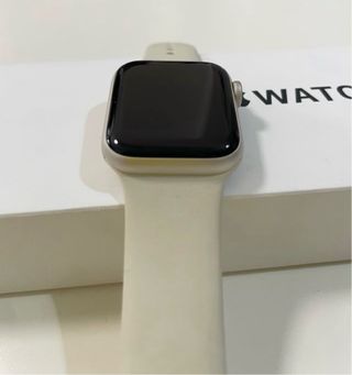 Apple Watch SE 2024 GPS 40mm - Beige