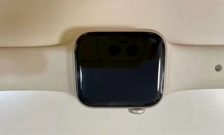 Apple Watch SE 2024 GPS 40mm - Beige