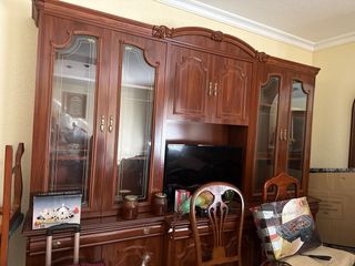 Vitrina madera maciza