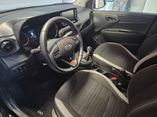 Hyundai i10 2023