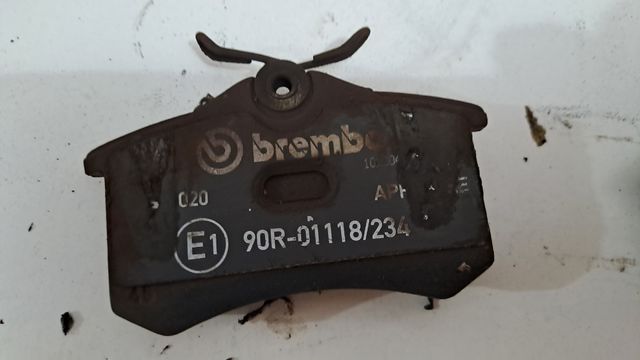 Discos y Pastillas eje trasero  SEAT León 2
