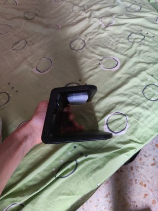 Despertador con cargador inalámbrico