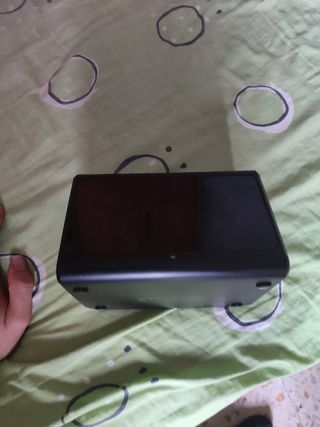Despertador con cargador inalámbrico