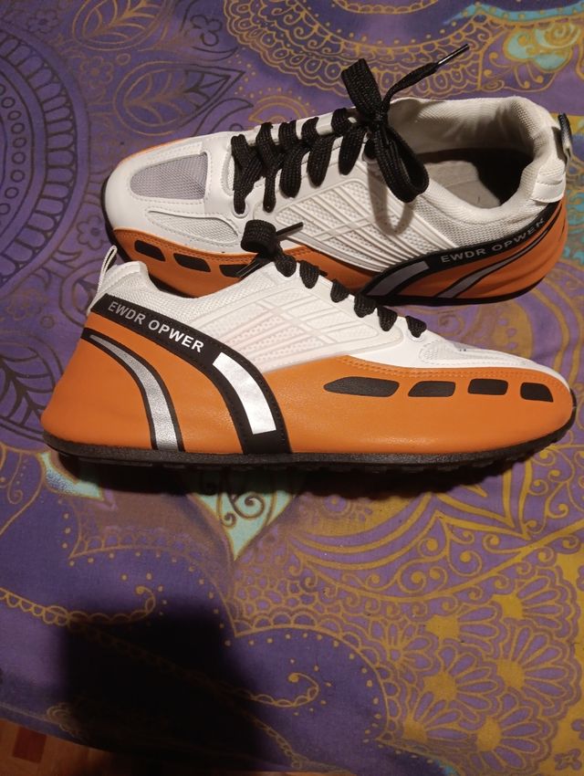 Zapatillas deportivas naranjas - 42