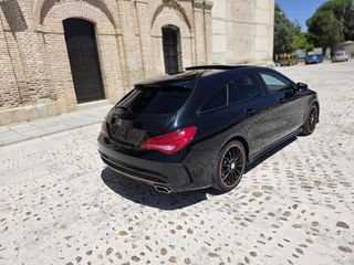 Mercedes-Benz CLA 200 AMG