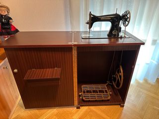Máquina coser Hexagon Antigua