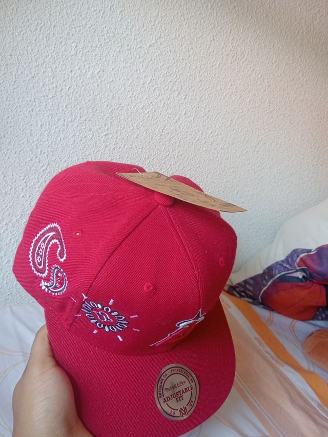 Gorra Mitchell & Ness roja