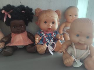 7 Muñecas bebé