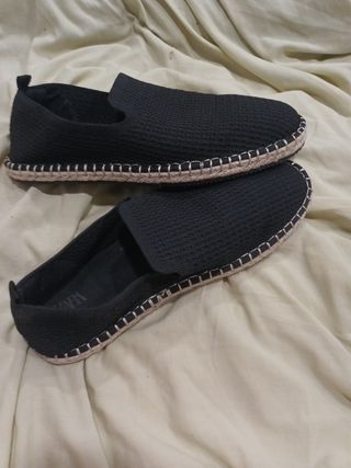Zapatillas negras de esparto