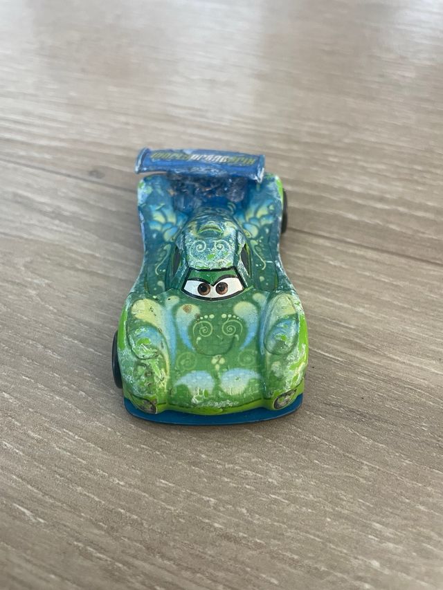 Coche Cars Pixar Juguete
cada coche €1 o 5/ €4,5