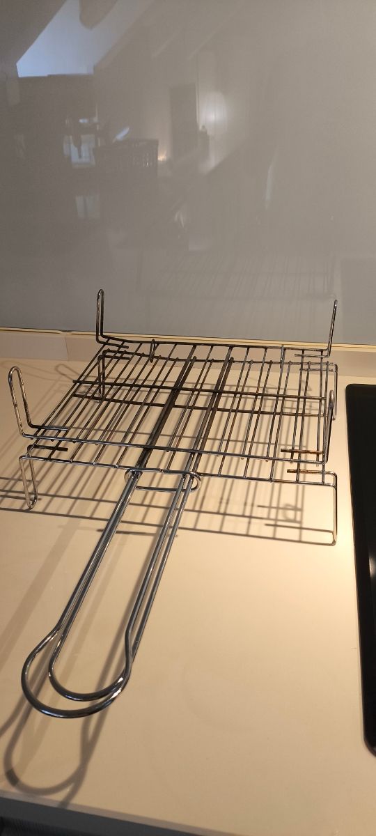 Parrilla portátil metálica