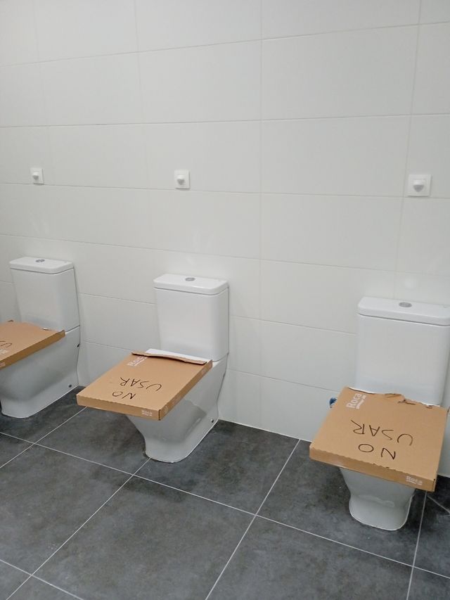 Electricista y fontanero