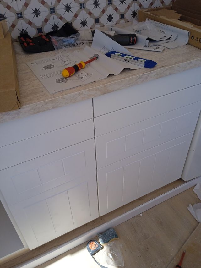 Electricista y fontanero