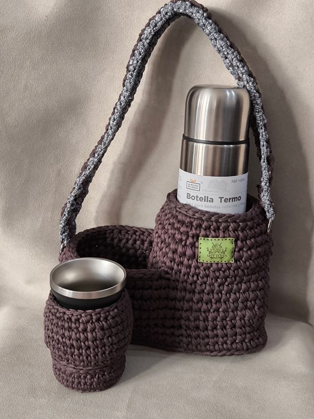 Matero tejido con trapillo.