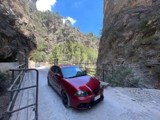 SEAT Ibiza 2004 se hacepta cambio  y oferta 