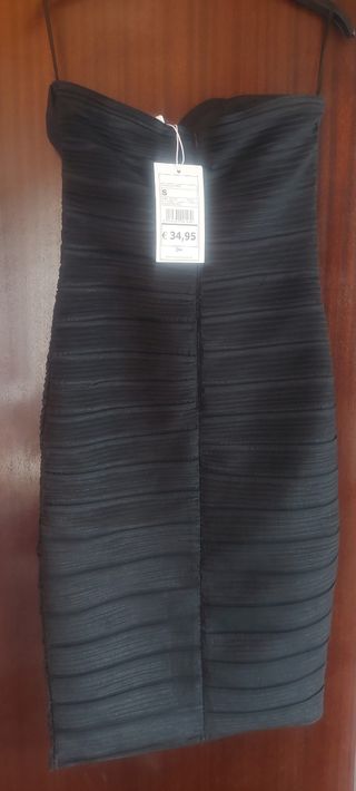 Abito da cocktail nero