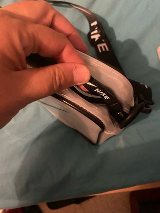 Bolso bandolera Nike transparente