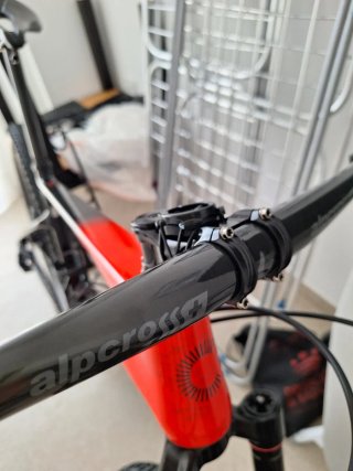 A REESTRENAR - CANNONDALE CARBONO + EXTRAS