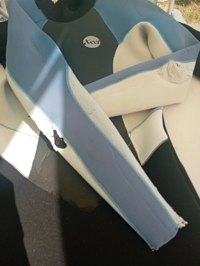 Neopreno Xcel 4/3 - Talla 4