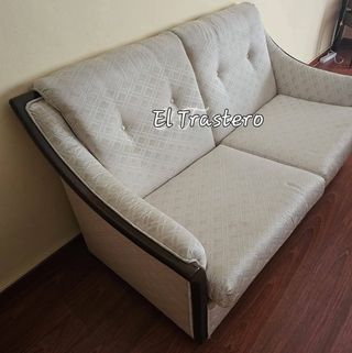 SOFA DOS PLAZAS BRAZOS MADERA