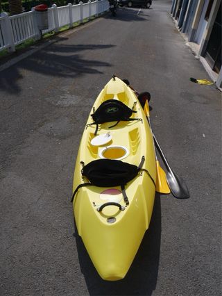 Kayak piragüa doble amarillo con remos y carro