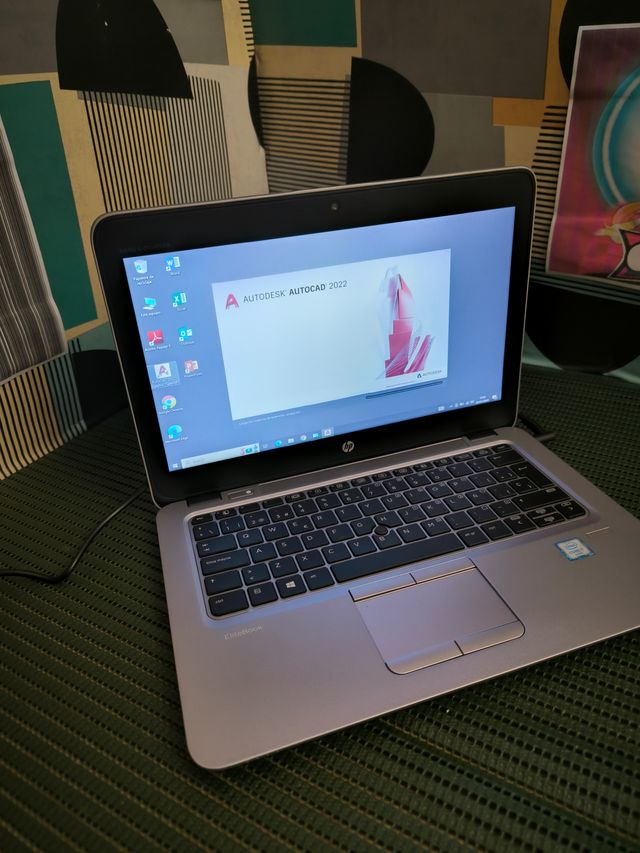 COMPUTADOR PORTÁTIL HP I7+ SSD 256 GB/8 GBRAM