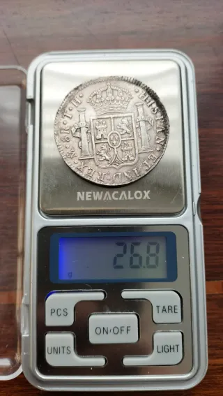 Moneda plata 8 reales Carlos IIII