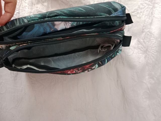 Estuche Roxy - Estampado Tropical