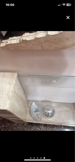 Recibidor mármol-vidrio beige