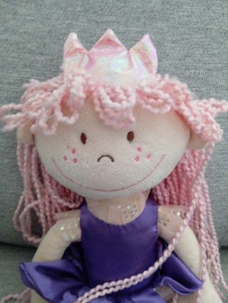 Muñeca hada peluche - Princesa