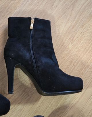 Botas negras tacón alto