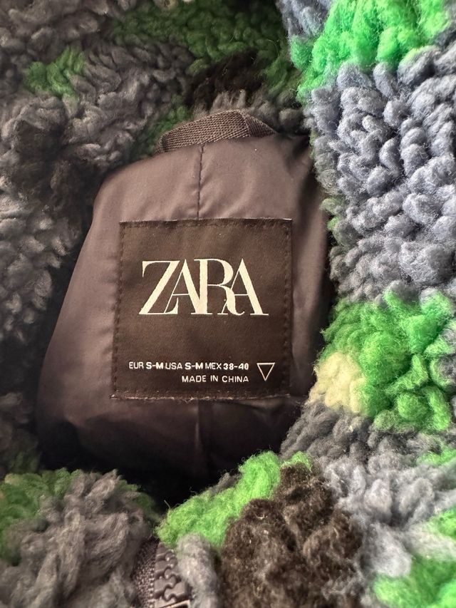 Chaqueta borreguito pixelada verde-gris