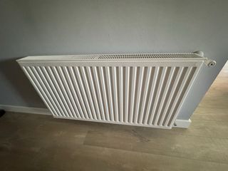 Radiadores pared blanco - Aluminio