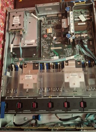 HP PROLIANT DL380 GEN9 12LFF+2SFF 128GB RAM