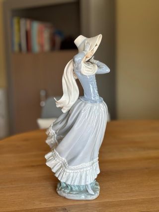 Lladró: Viento de primavera