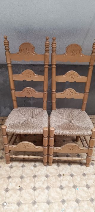 Silla salón madera mimbre