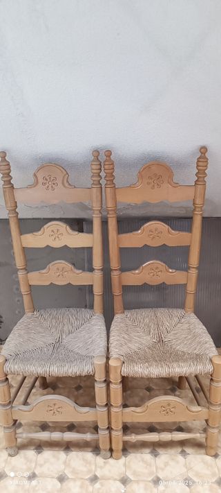 Silla salón madera mimbre