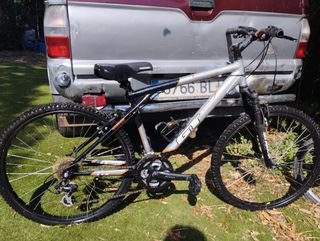 Bicicleta GT Avalanche 2.0 en buen estado