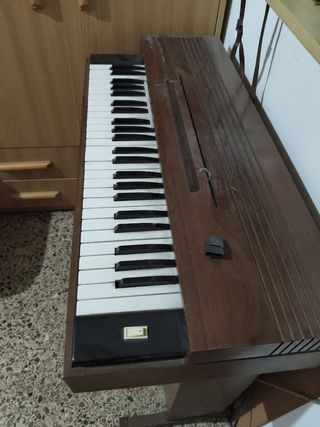 Órgano eléctrico vintage años 70
