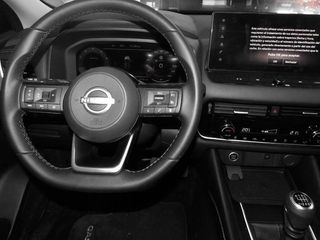 Nissan Qashqai 1.3 DIGT 140CV MHEV N-Connecta SkyLine Pack