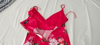 Mono largo Primark - Rojo floral