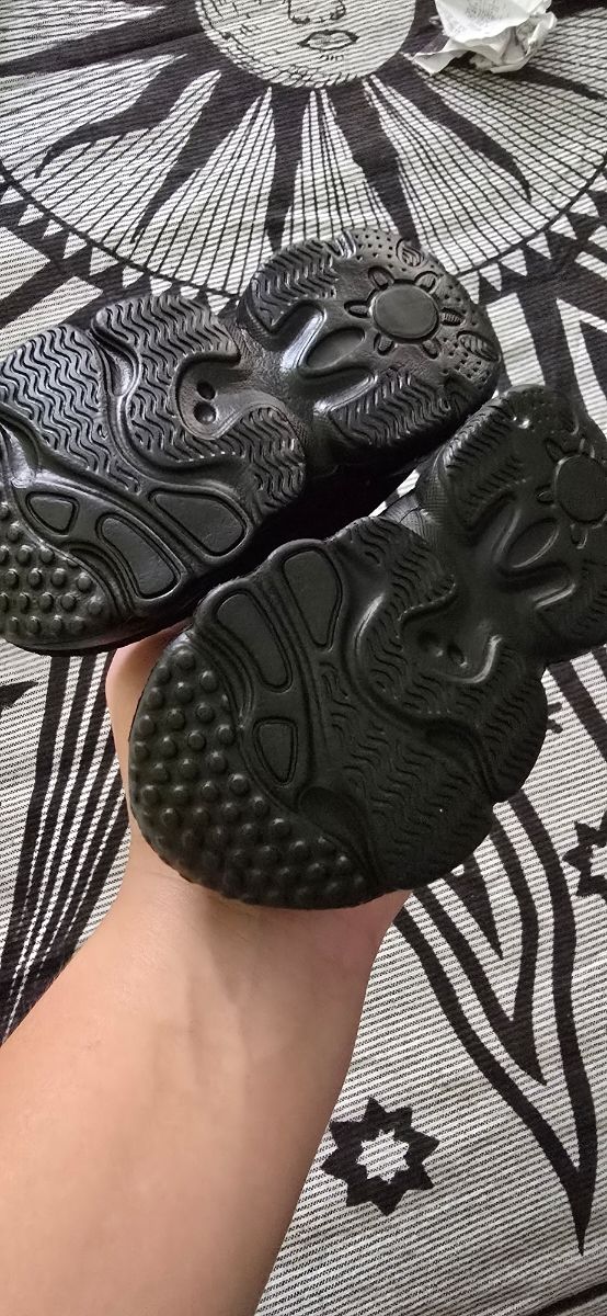 Zapatillas bebé - negras