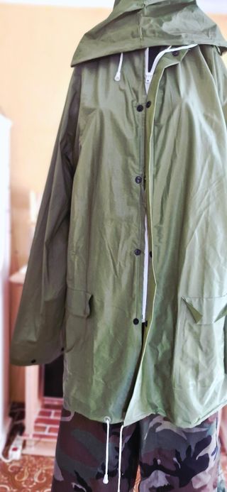 Chubasquero o Impermeable para deporte, montaña