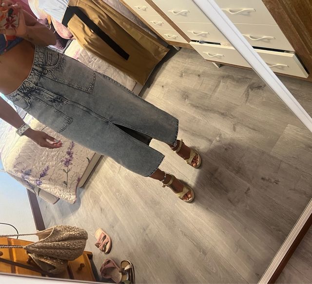 Falda vaquera midi azul