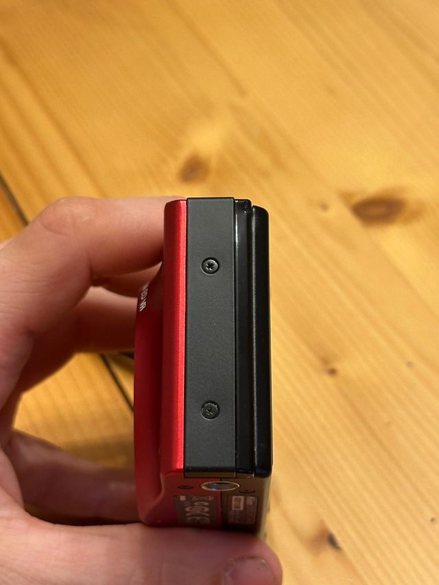 Digicam Nikon Coolpix S8000 Roja – Zoom potente