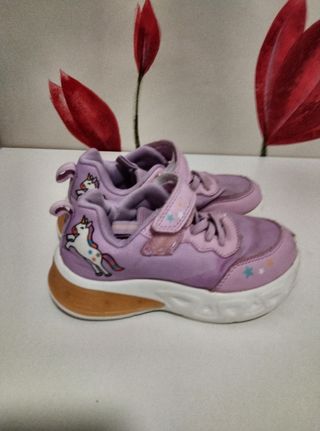 Zapatillas niña purpura - LED Talla: 27